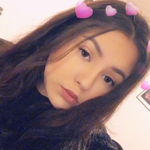 Meet your Posher, Gisella